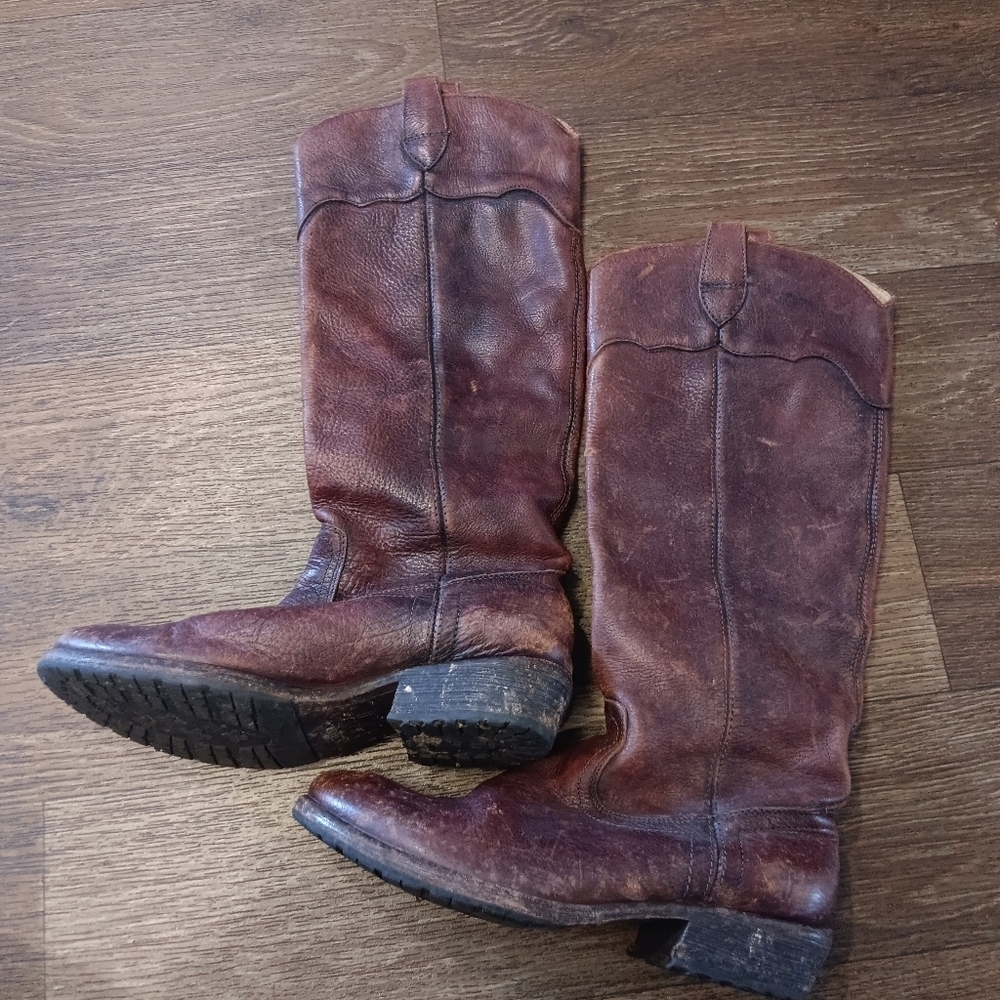 Frye Lug Riding Boots - Leather Sz 6B Excellet Condition